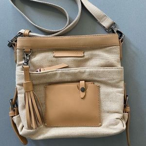 Sherpani Handbag - Adjustable Cross-Body Strap.